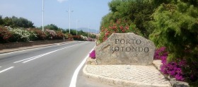 Entrée à Porto Rotondo